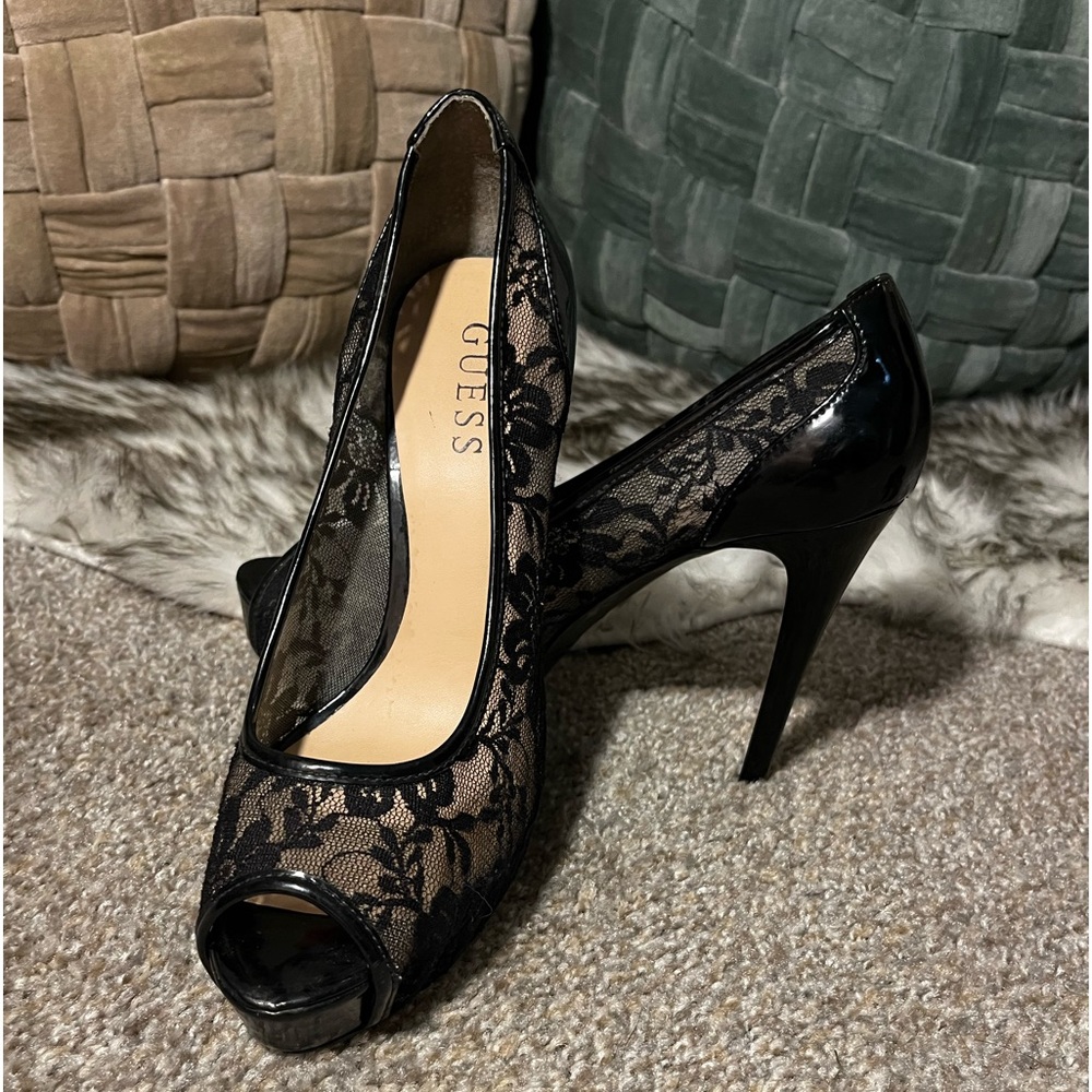 Black Lace Guess heels 6.5